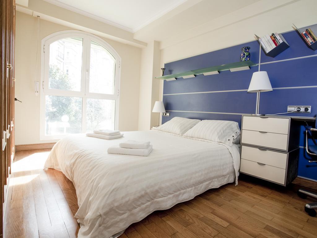 Emyrent I Ondarreta Apartment San Sebastian Room photo