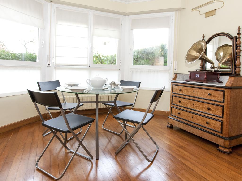Emyrent I Ondarreta Apartment San Sebastian Room photo